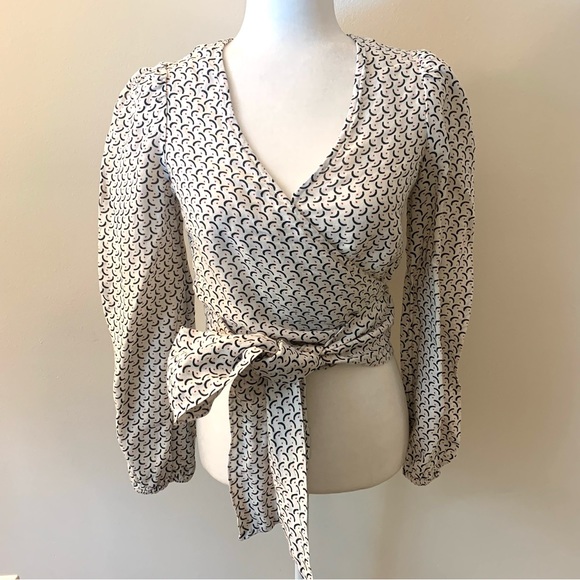 Billabong x Sincerely Jules Printed 100% Linen Long Sleeve Wrap Top Blouse - Picture 2 of 14